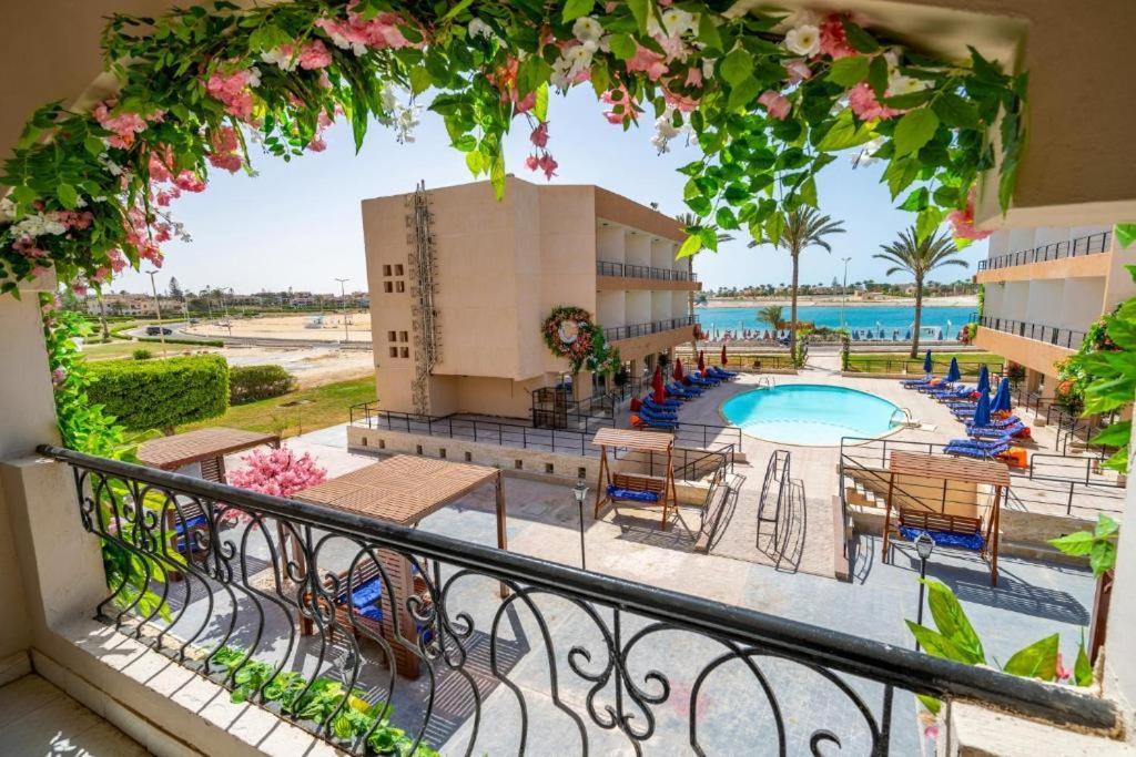 Marina Eye Resort - Alamien Marina Plaza El Alamein Extérieur photo